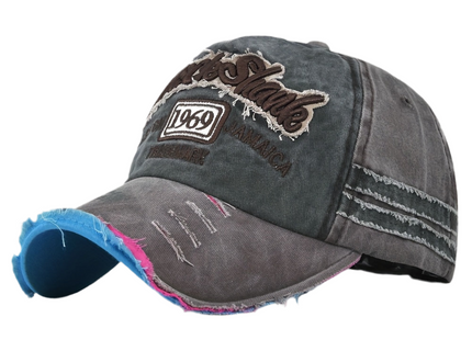 Classic Vintage Style Unisex Baseball Cap (Adjustable)